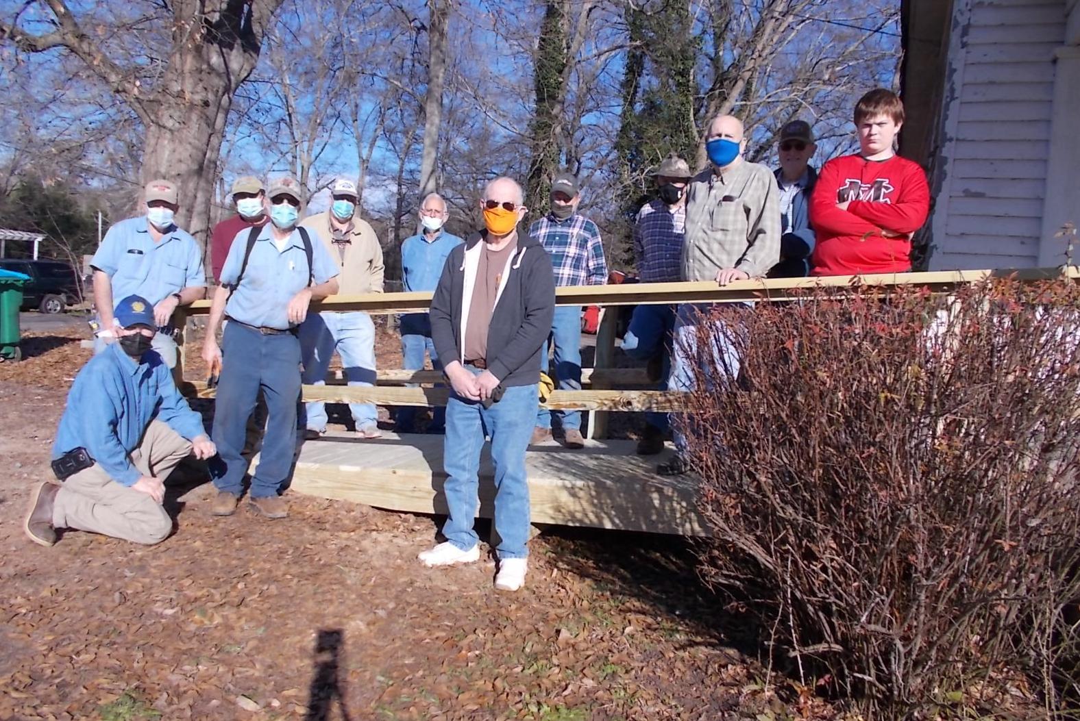 McCannon receives handicap ramp from Rotary